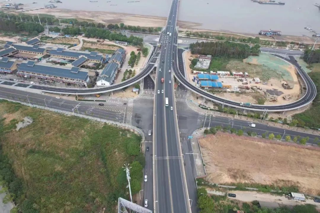 喜報(bào)！岳陽(yáng)主城區(qū)一大交通樞紐竣工通車(chē)！