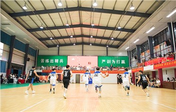 第二屆“城運杯”職工籃球賽拉開戰(zhàn)幕