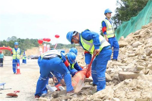 以演促練重實(shí)戰(zhàn)，確保企業(yè)安全生產(chǎn)不掉隊(duì)