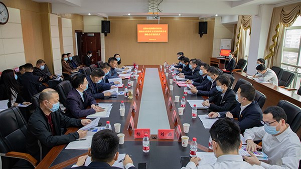 岳陽市岳陽樓區(qū)教育局 岳陽市交投教育文化發(fā)展有限公司戰(zhàn)略合作簽約儀式